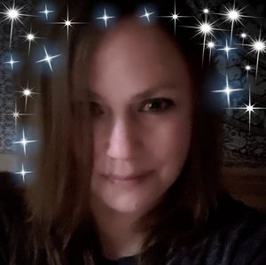 Meet your Posher, Catherine